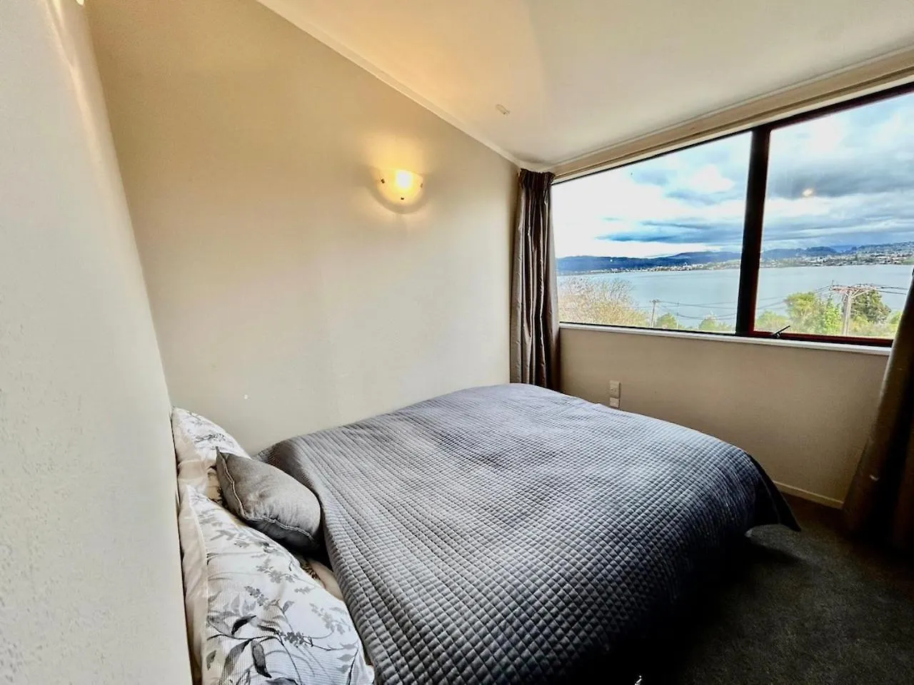 Holiday home Premium Lake View Home Rotorua New Zealand